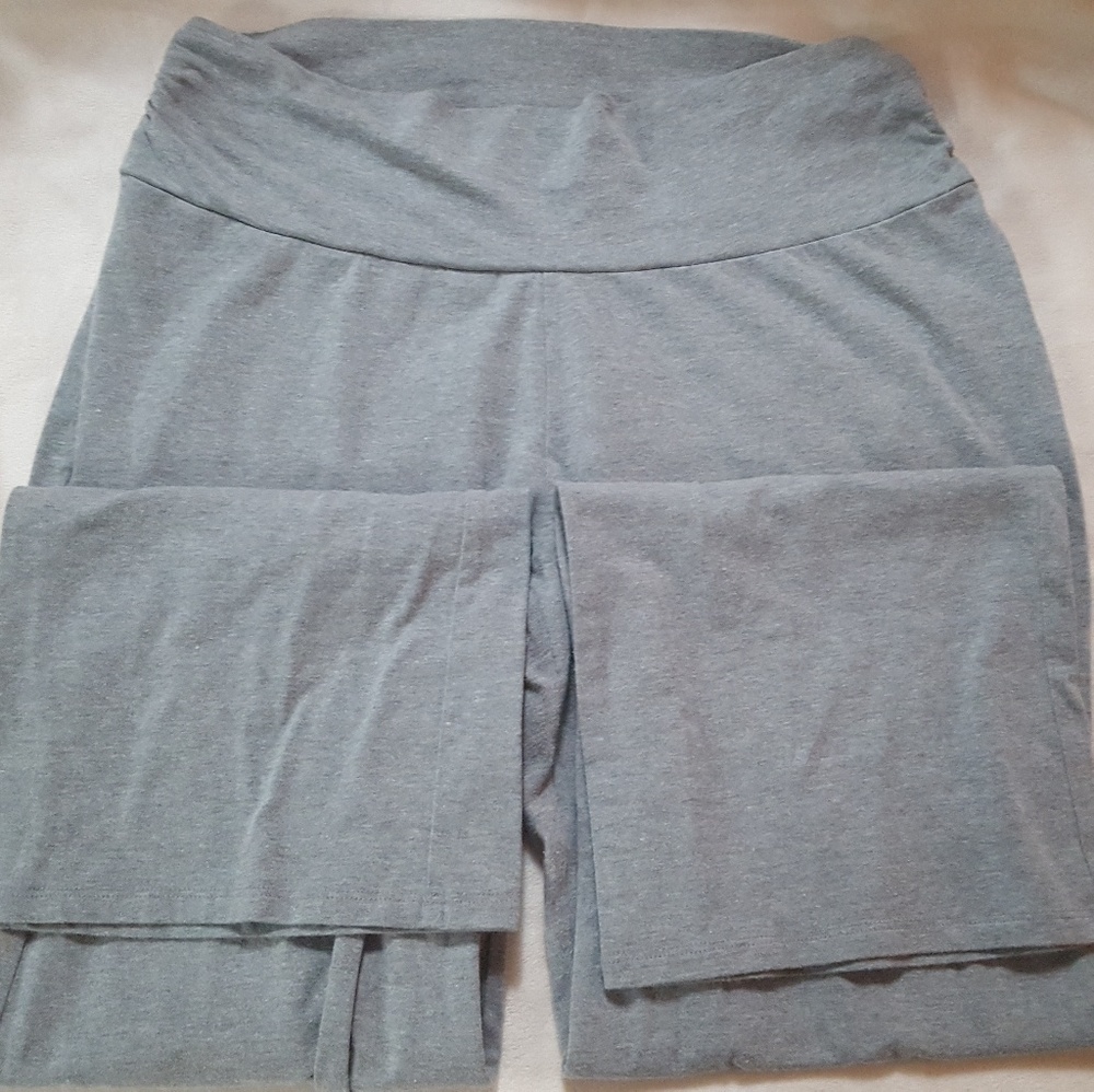 Maternity sweats